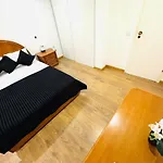 Апартаменти Blue *